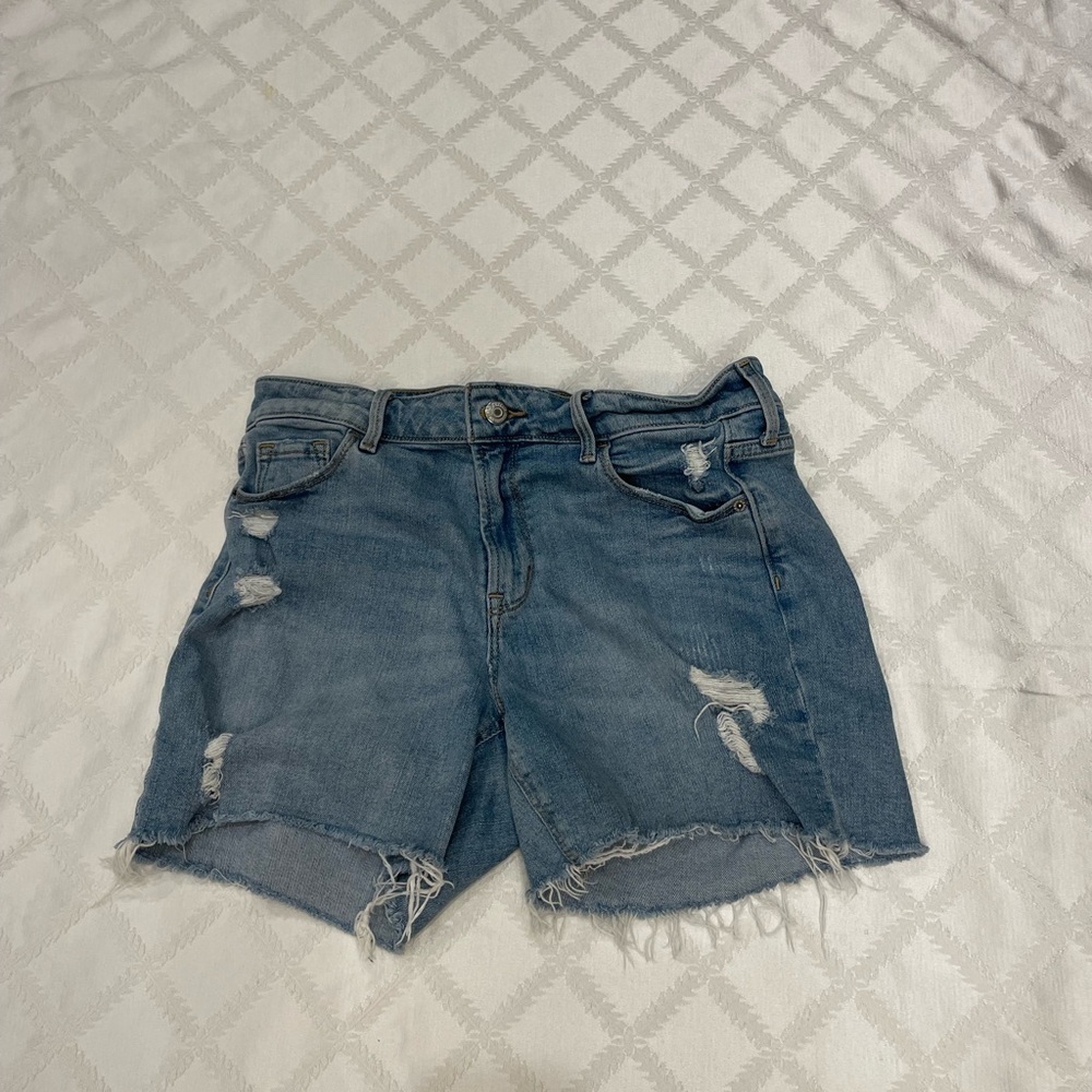 Old Navy Mid rise  Distressed Denim Shorts